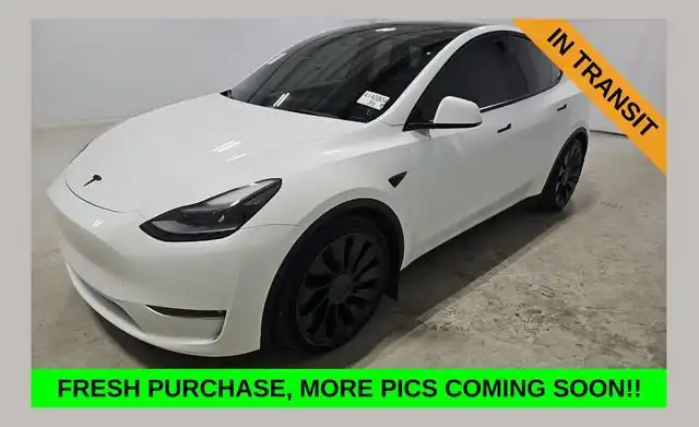 2022 Tesla Model Y Performance Dual Motor All-Wheel Drive's photo