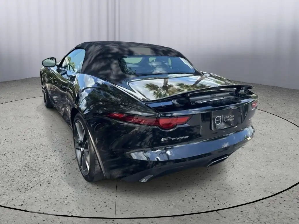 2020 Jaguar F-TYPE Convertible 296hp's photo