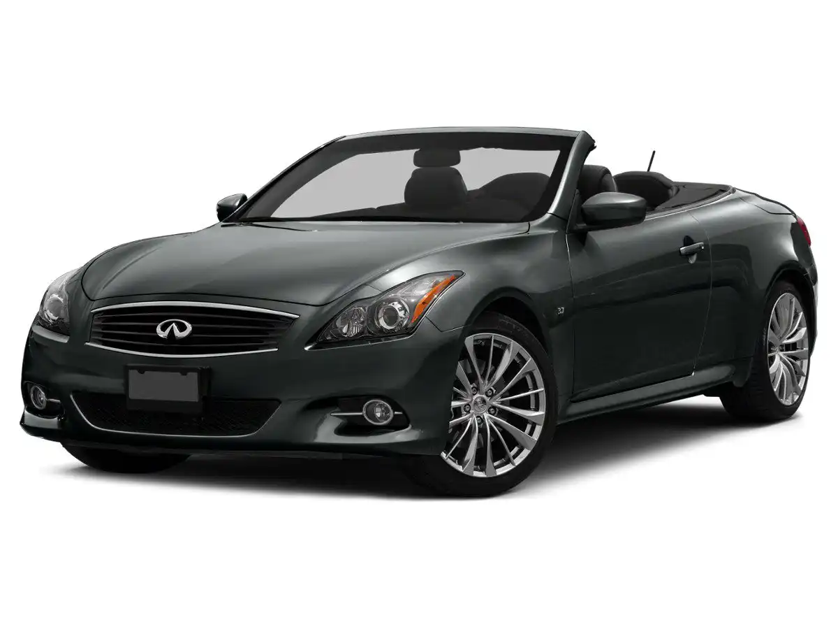 2015 INFINITI Q60 Base's photo