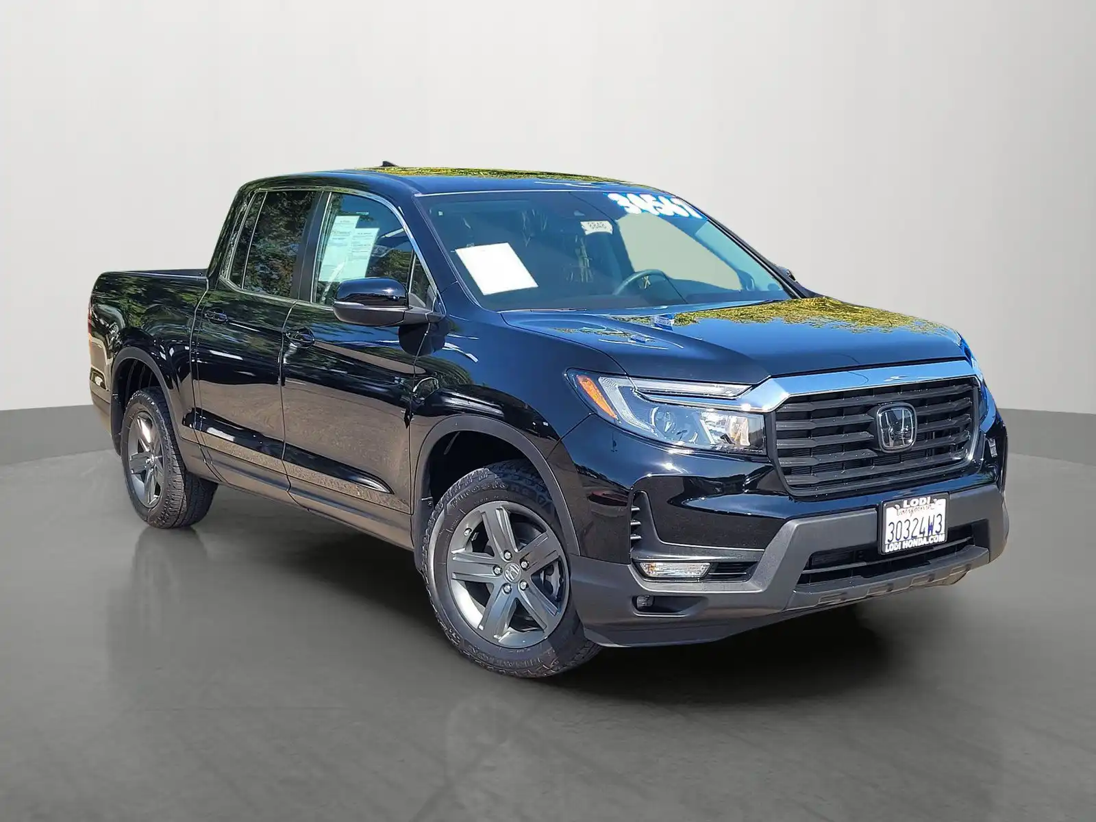 2023 Honda Ridgeline RTL AWD's photo