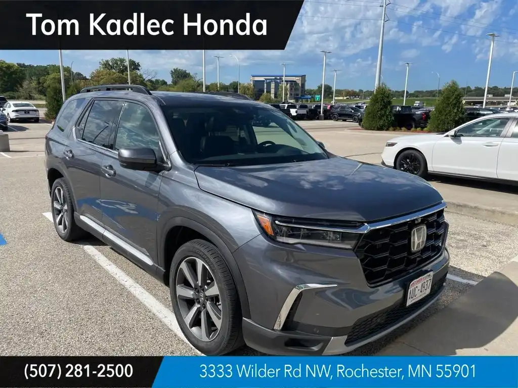 2023 Honda Pilot Elite AWD's photo