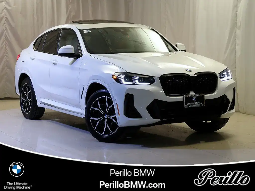 2023 BMW X4 xDrive30i's photo