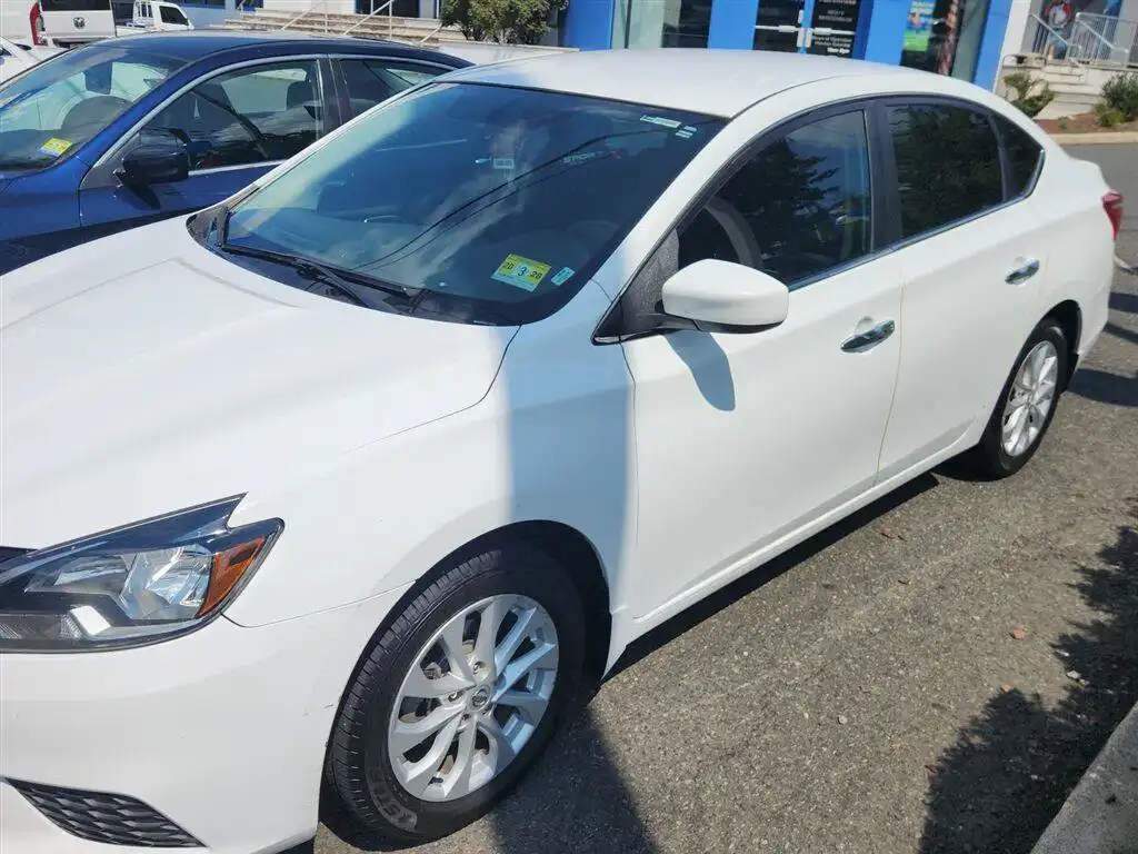2019 Nissan Sentra SV CVT's photo