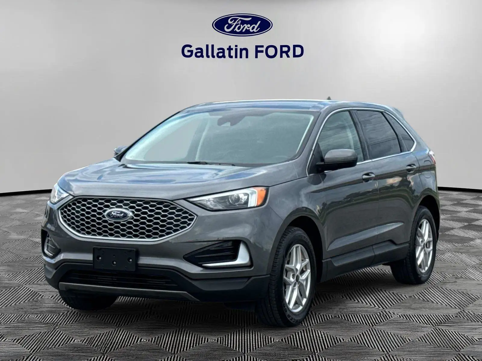 2024 Ford Edge SEL AWD photo 1