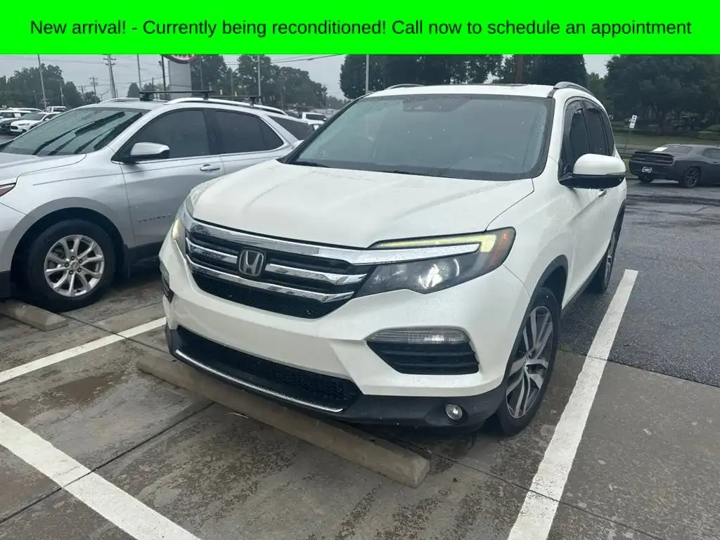 2016 Honda Pilot 4WD Elite's photo