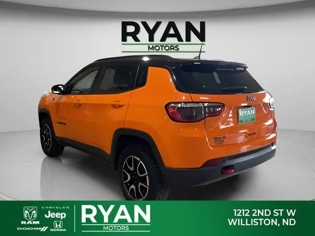 2026 Jeep Compass Trailhawk 4X4 photo 5