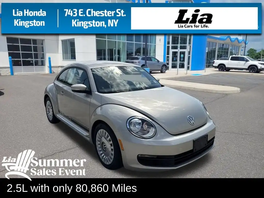 2013 Volkswagen Beetle 2.5L PZEV's photo