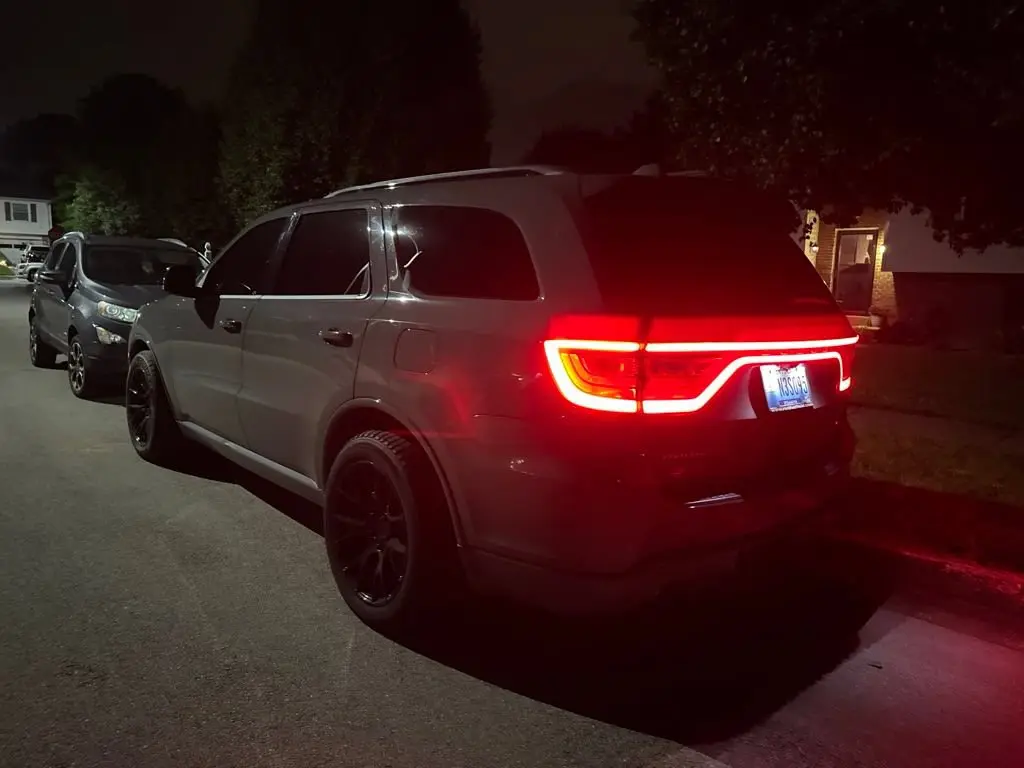 2023 Dodge Durango R/T Plus AWD photo 3