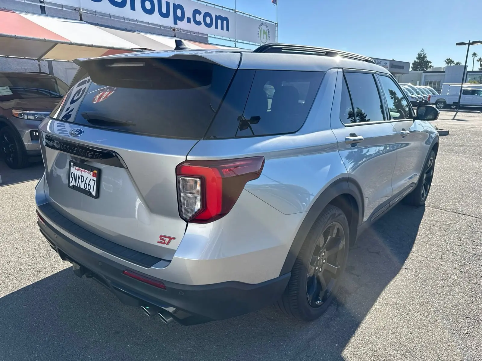 2024 Ford Explorer ST 4WD photo 5