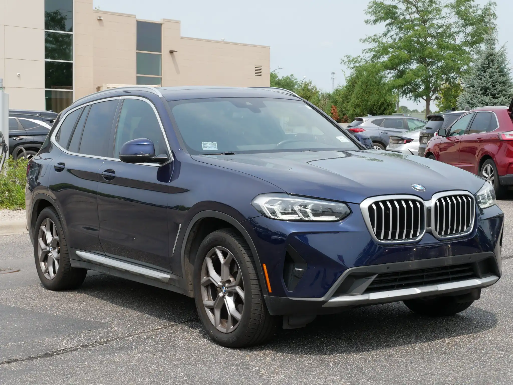 2022 BMW X3 xDrive30i's photo