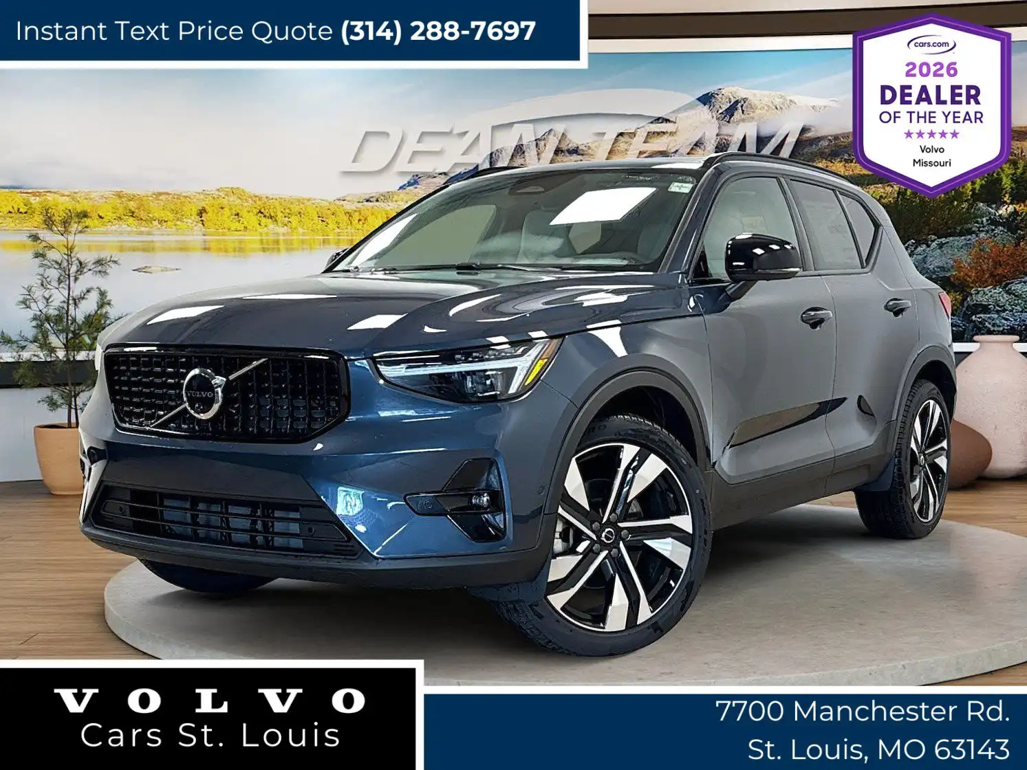 2026 Volvo XC40 B5 Ultra Dark AWD's photo