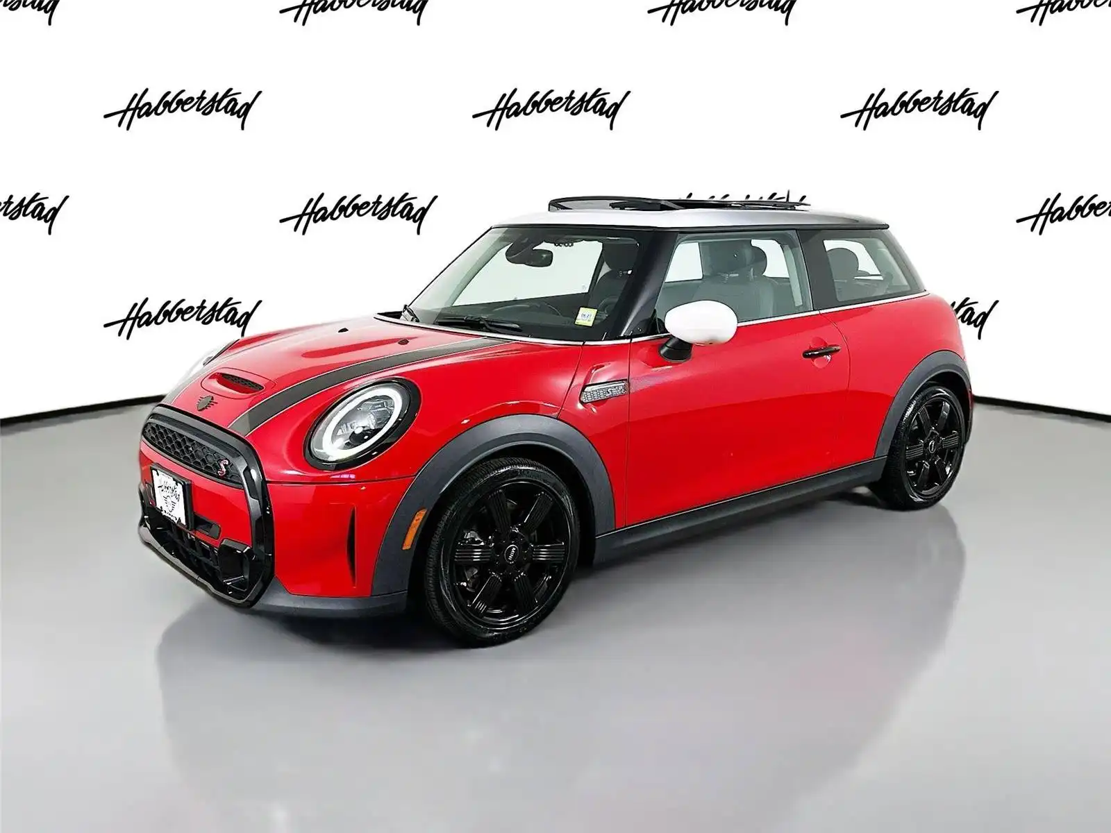 2024 MINI Hardtop Cooper S's photo