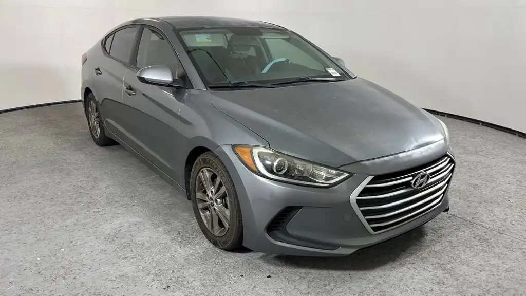 2017 Hyundai Elantra 2.0 SE A/T PZEV's photo