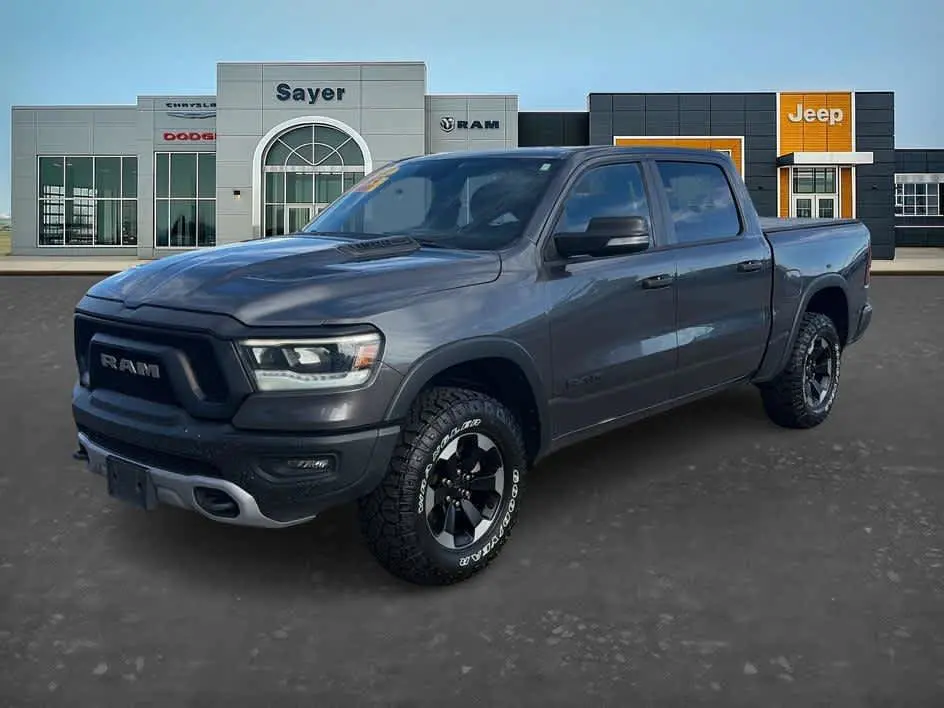 2022 RAM 1500 Rebel 4x4 Crew Cab 5'7 photo 3