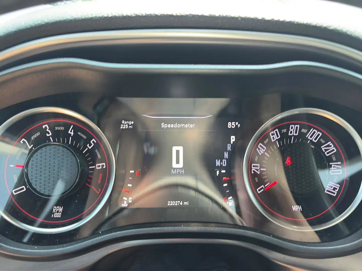 2020 Dodge Challenger SXT Auto photo 5