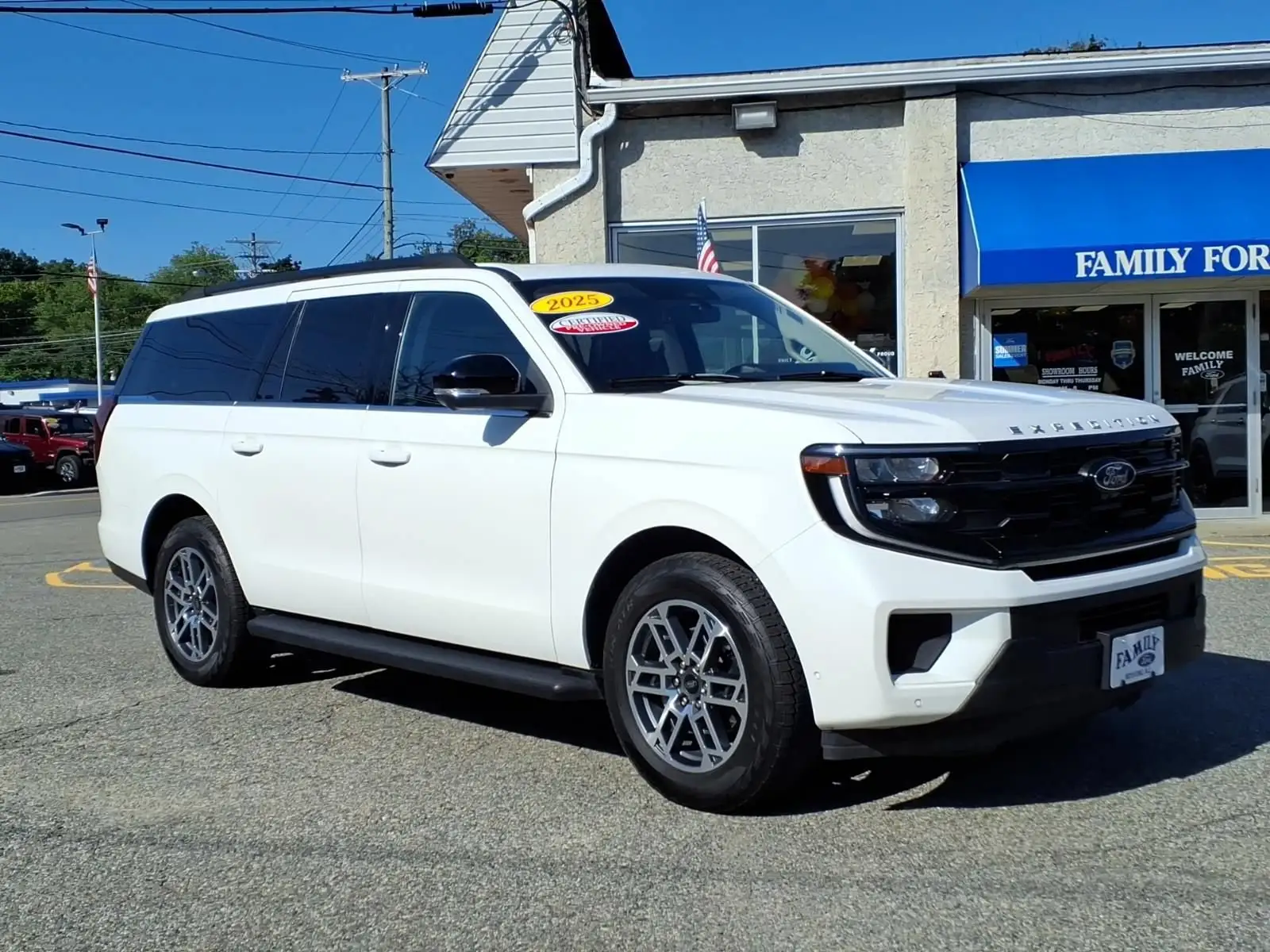 2025 Ford Expedition Active 4WD MAX photo 1