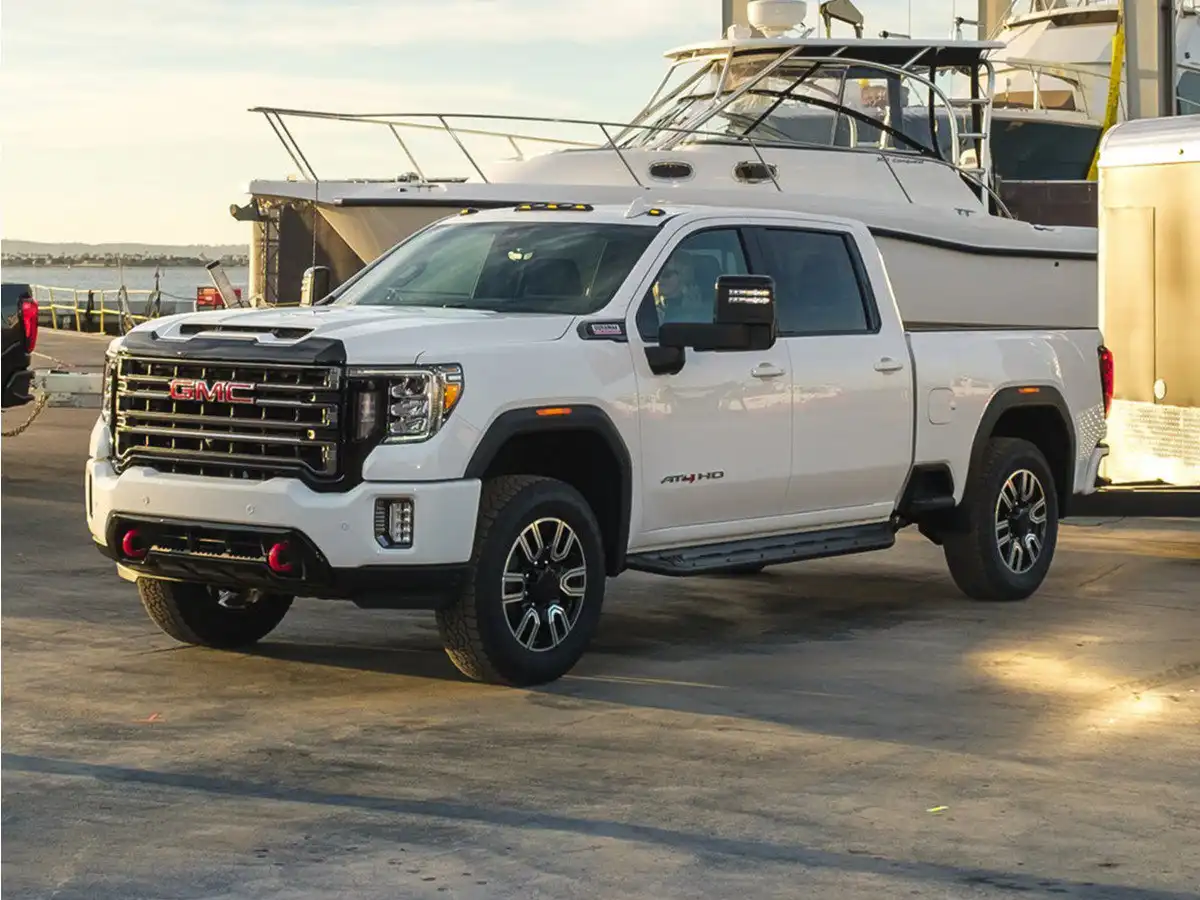 2023 GMC Sierra 4WD Crew Cab Standard Box AT4's photo