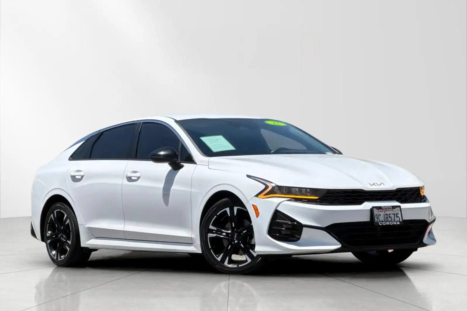 2022 Kia Optima GT-Line FWD's photo