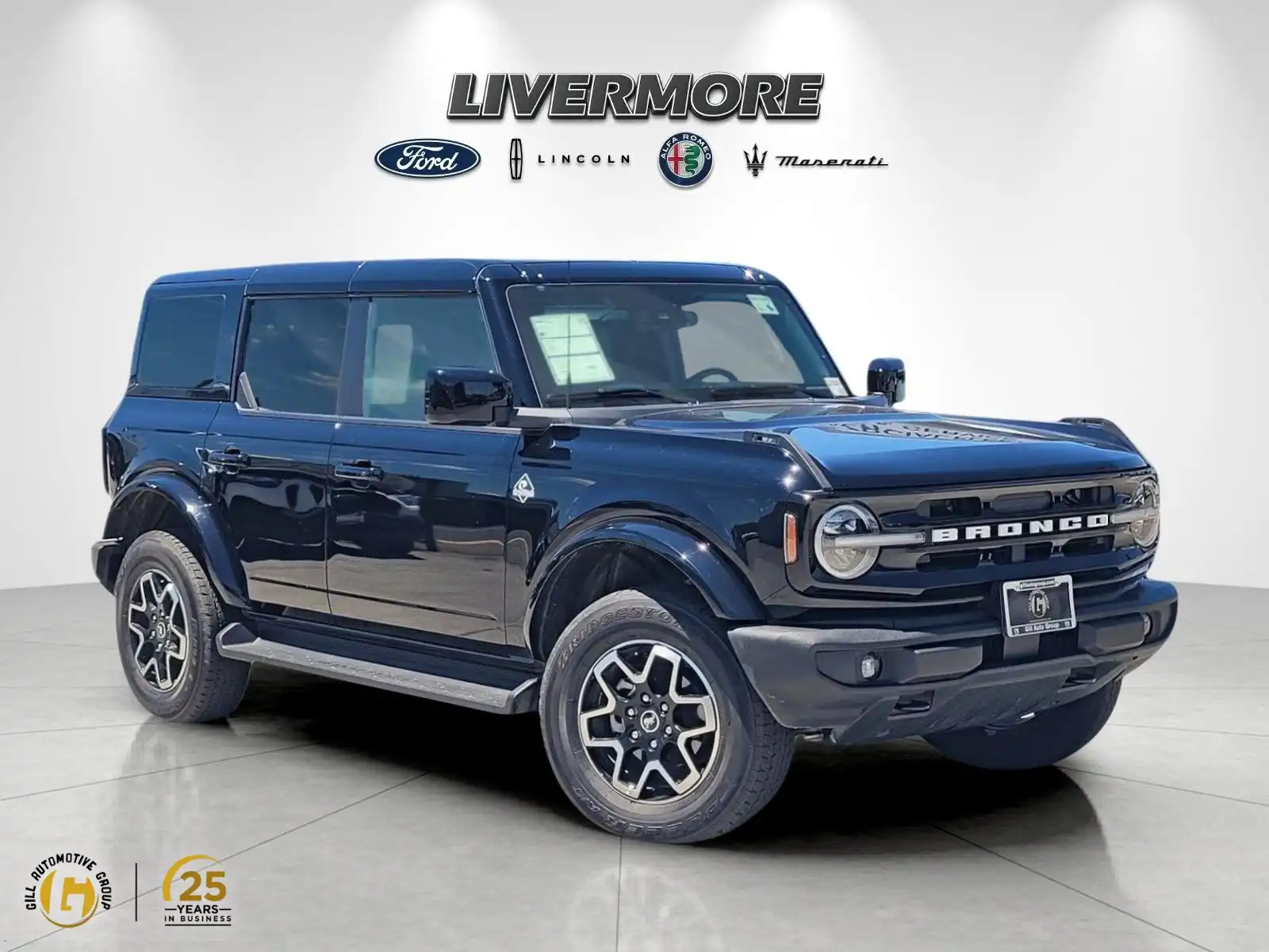2025 Ford Bronco Outer Banks 4x4's photo
