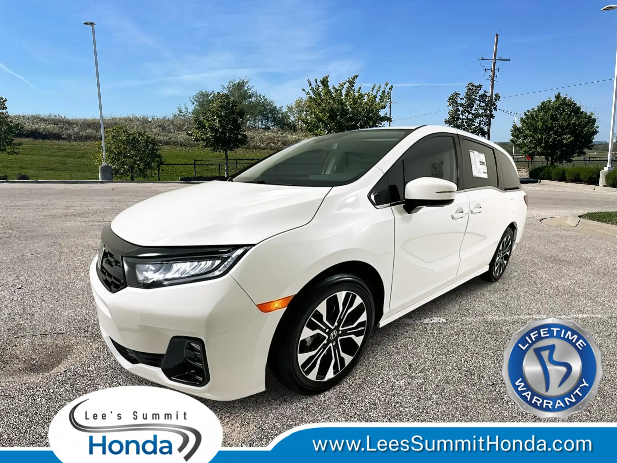 2026 Honda Odyssey Elite's photo