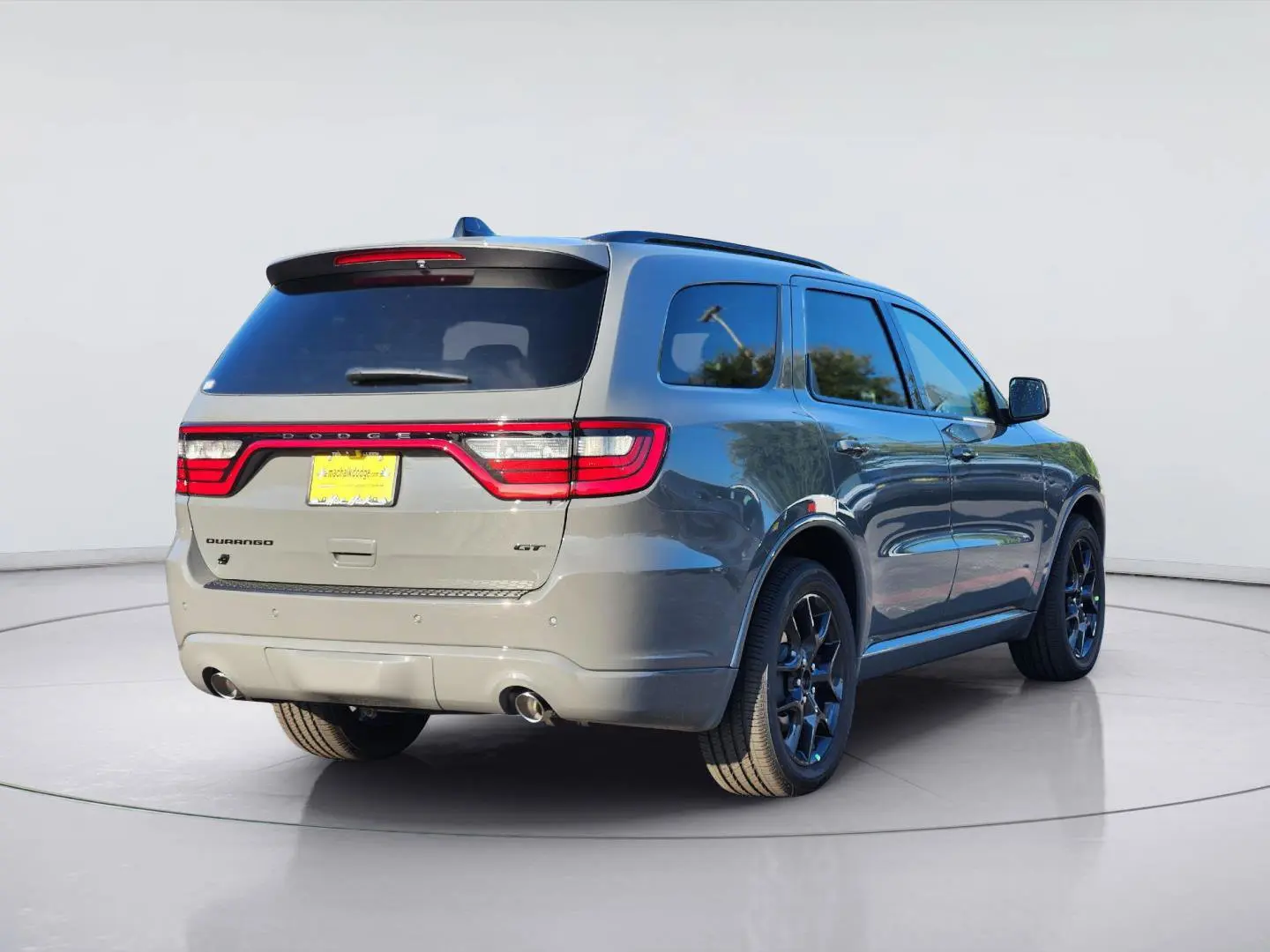 2026 Dodge Durango HEMI V8 GT AWD Plus photo 4
