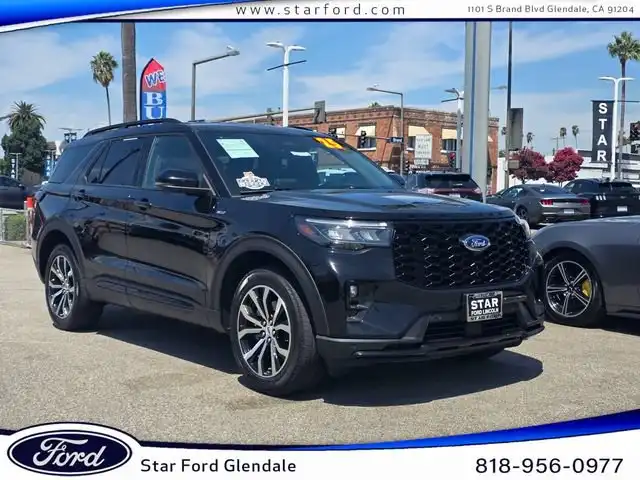 2025 Ford Explorer ST-Line 4WD PL535's photo