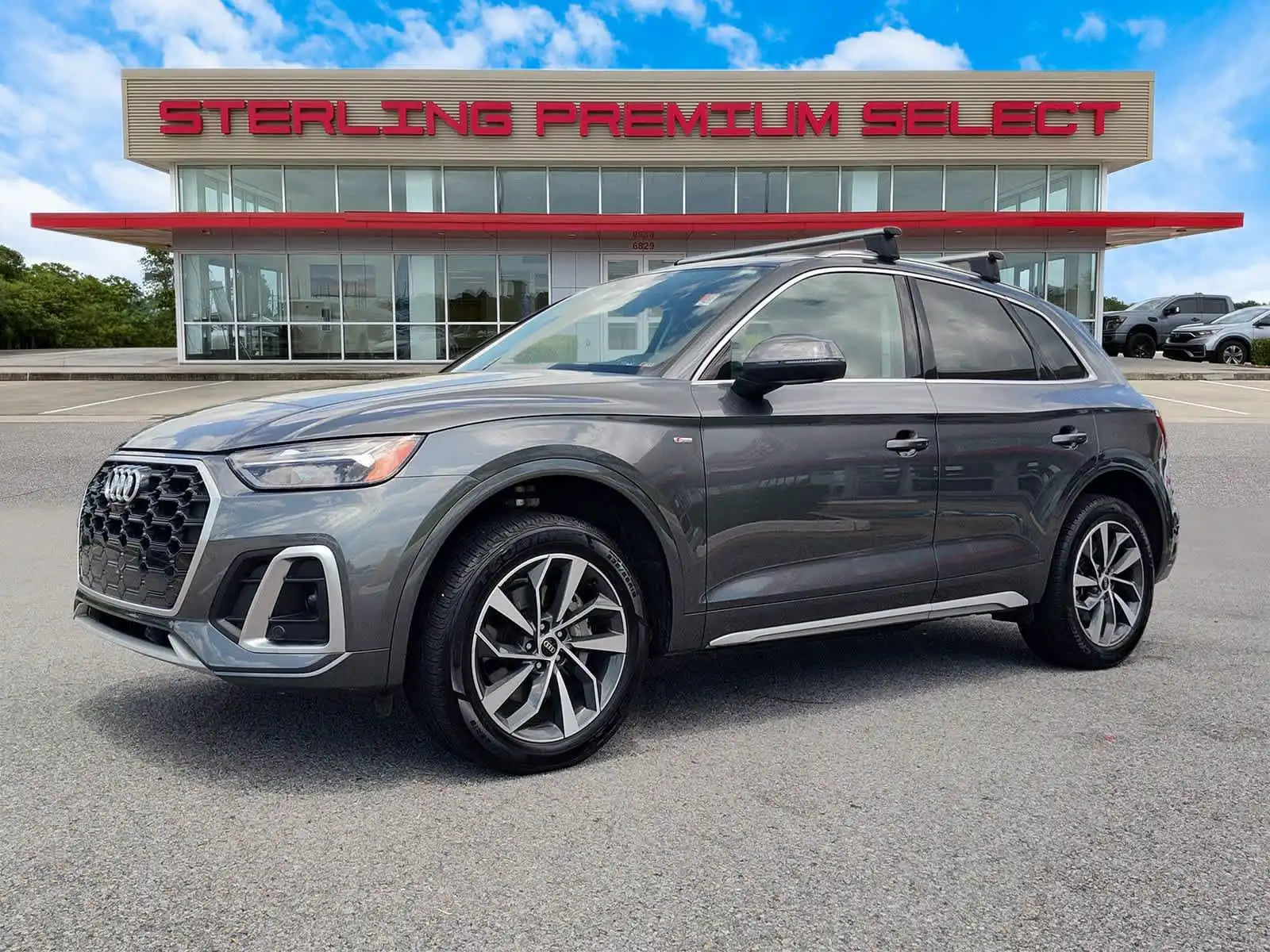 2024 Audi Q5 45 Premium Plus's photo