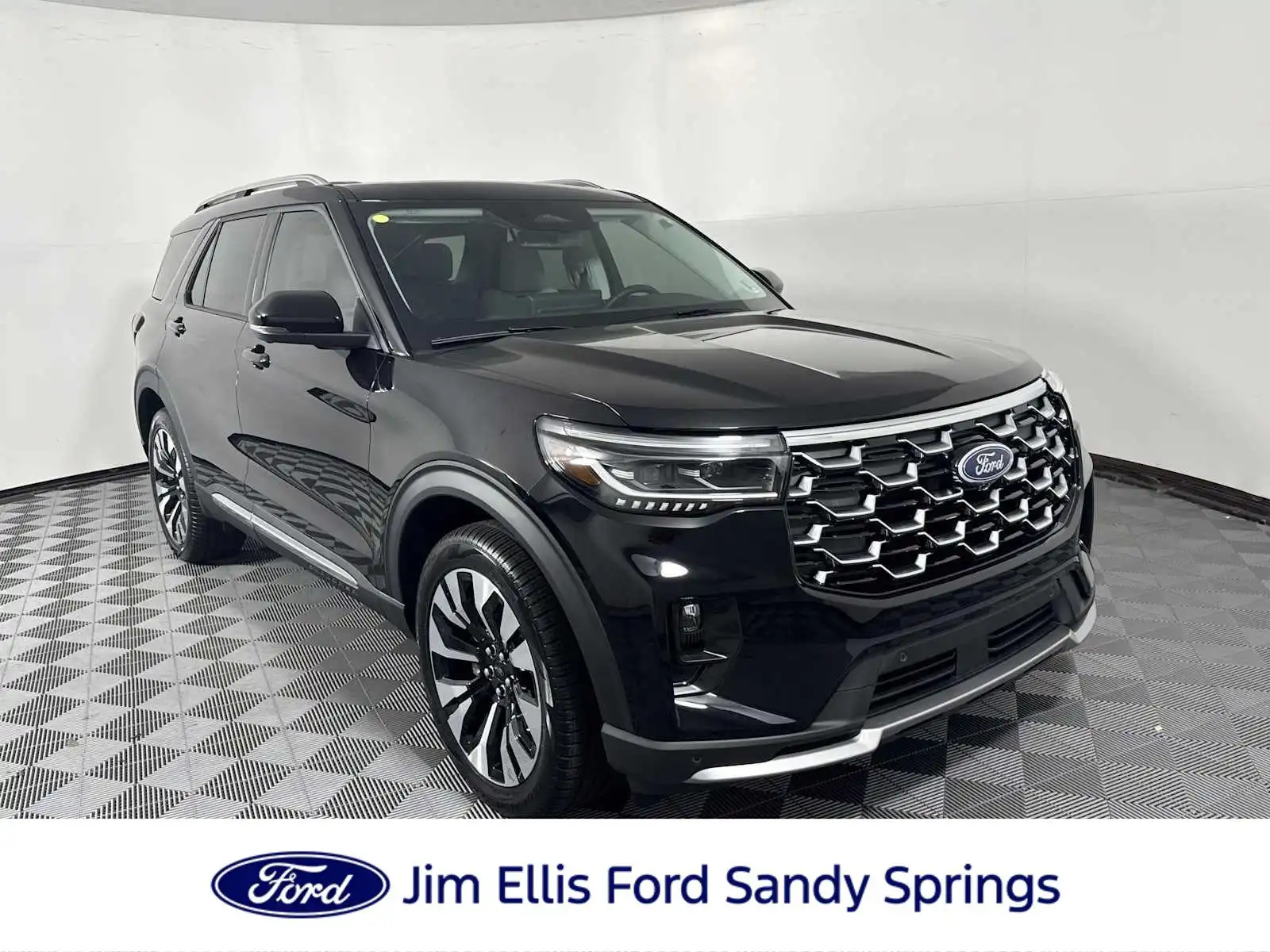 2026 Ford Explorer Platinum 4WD's photo