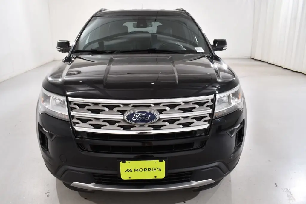 2018 Ford Explorer XLT 4WD photo 3