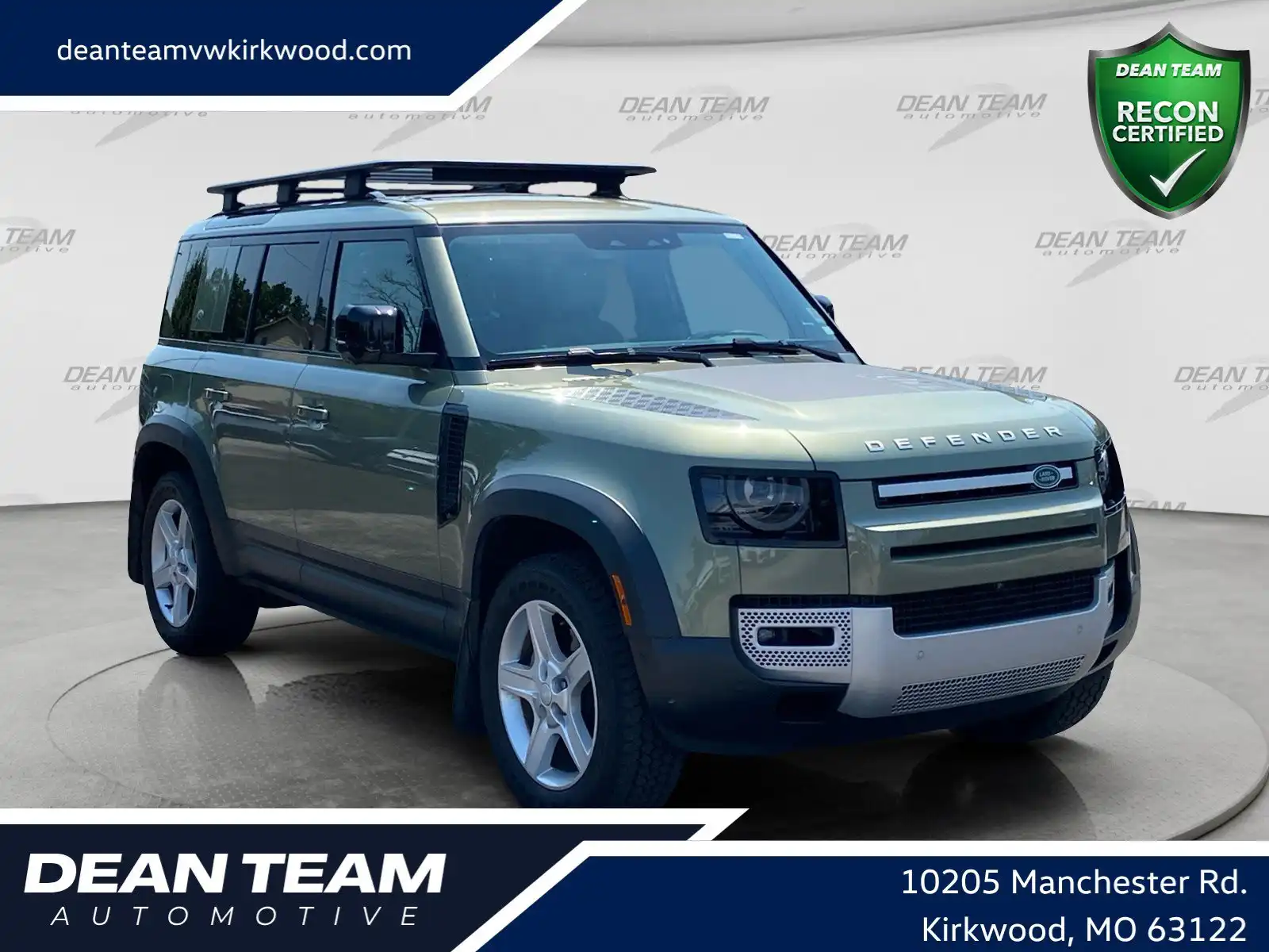 2022 Land Rover Defender SE's photo