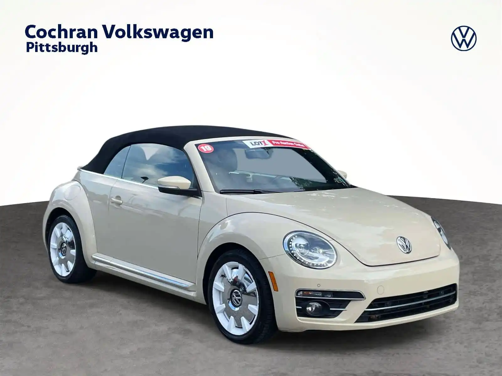 2019 Volkswagen Beetle 2.0T SEL Convertible Final Edition Auto's photo