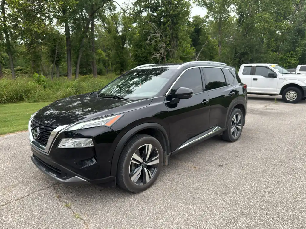 2023 Nissan Rogue SL AWD's photo