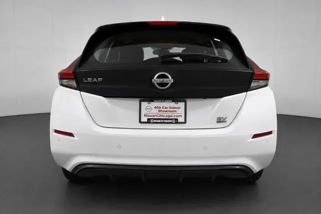 2023 Nissan Leaf SV Plus photo 5