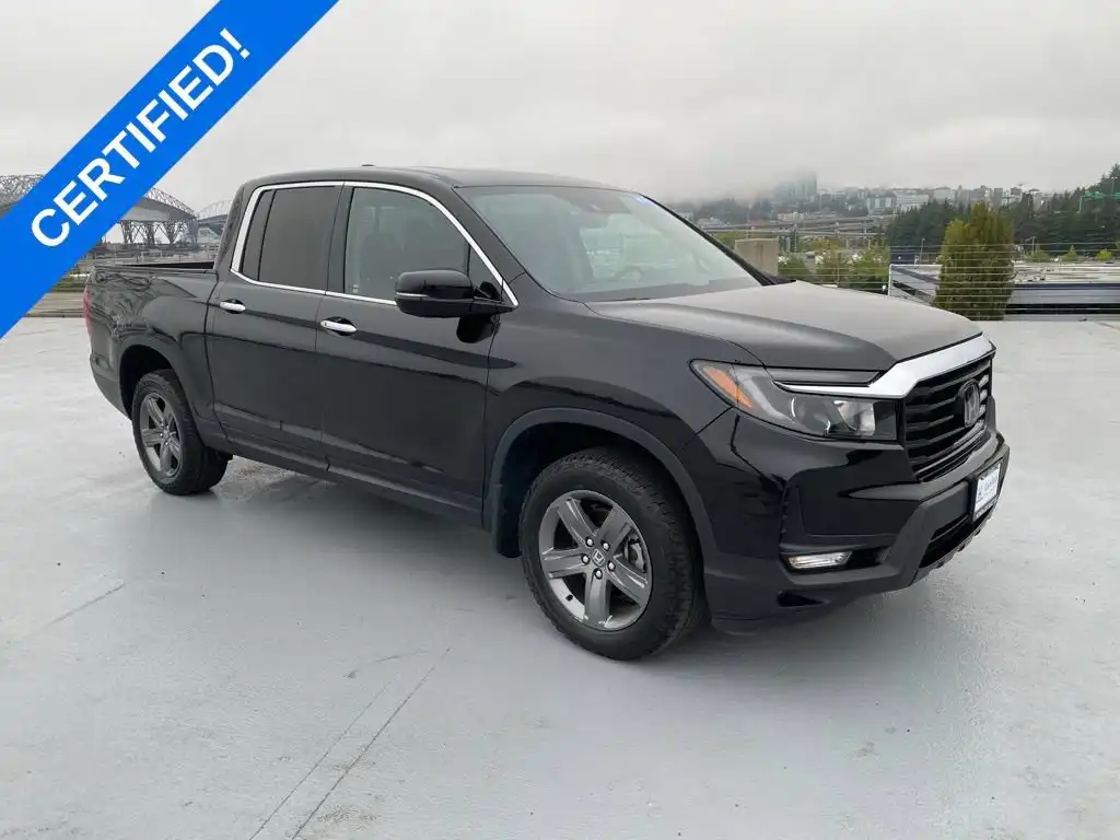2023 Honda Ridgeline RTL-E AWD's photo