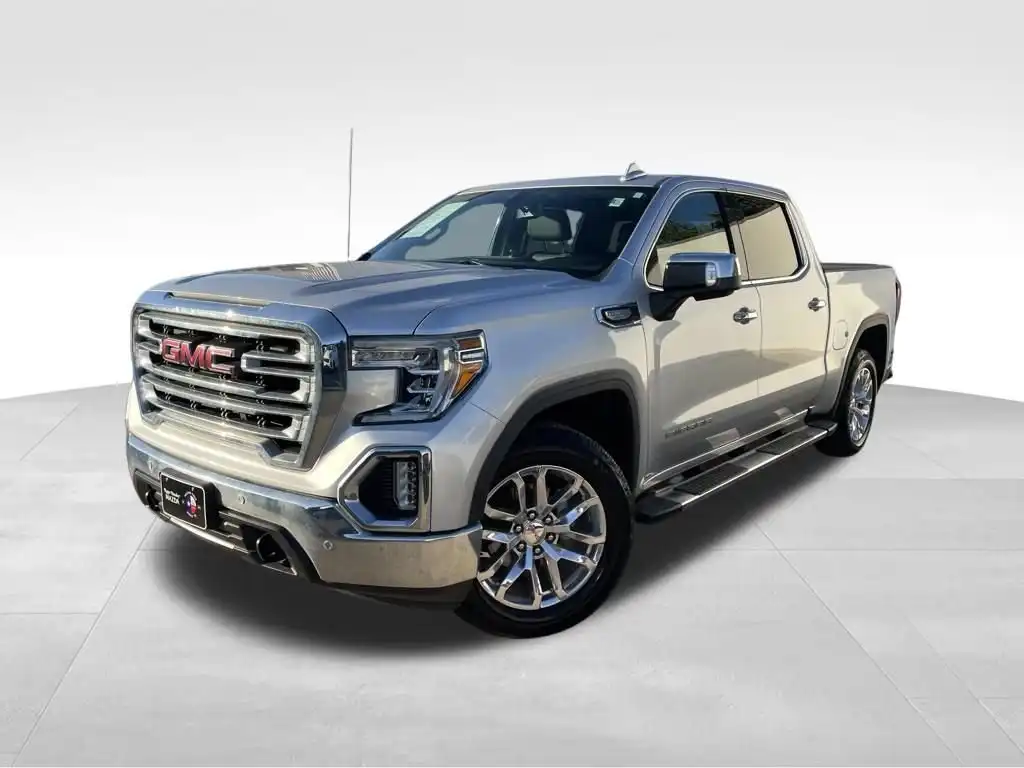 2020 GMC Sierra 2WD Crew Cab Short Box SLT's photo