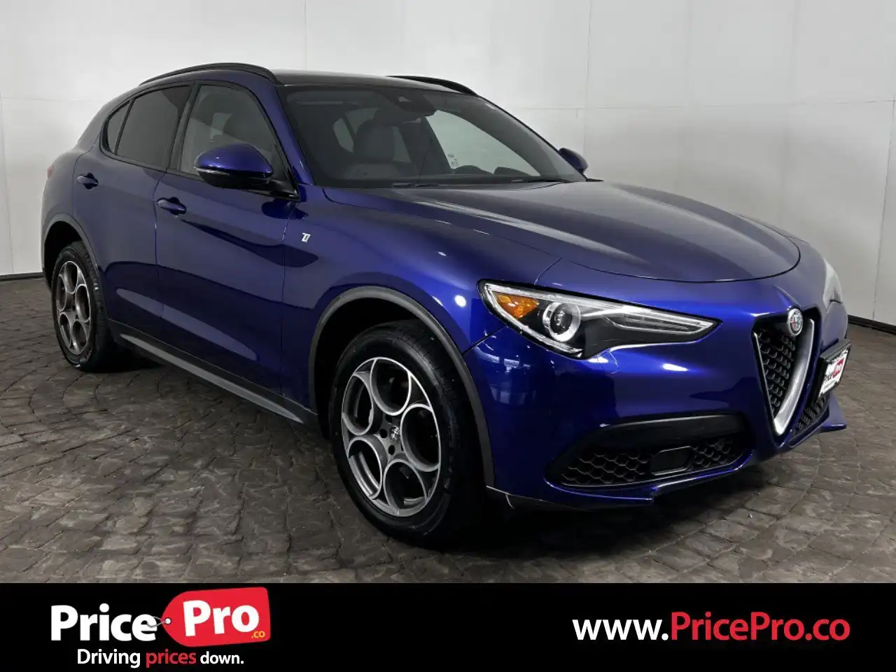 2022 Alfa Romeo Stelvio Ti AWD's photo