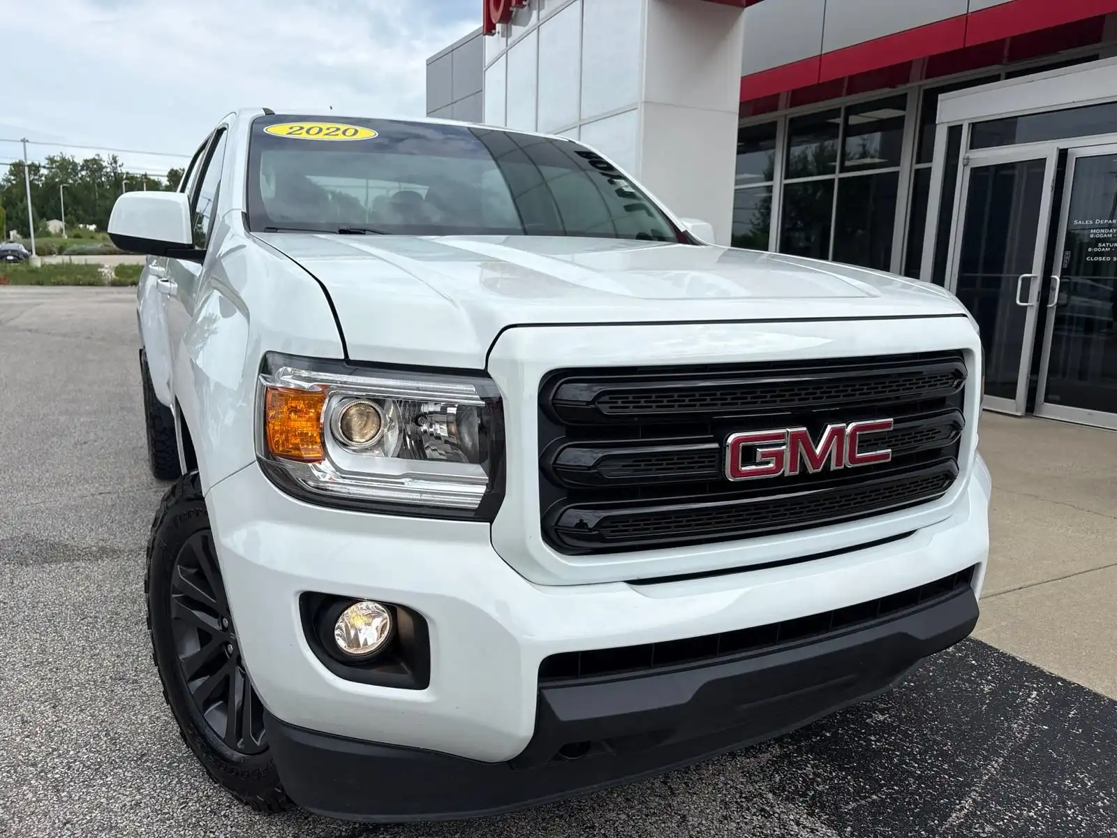 2020 GMC Canyon SLE 4WD Crew Cab Short Box's photo