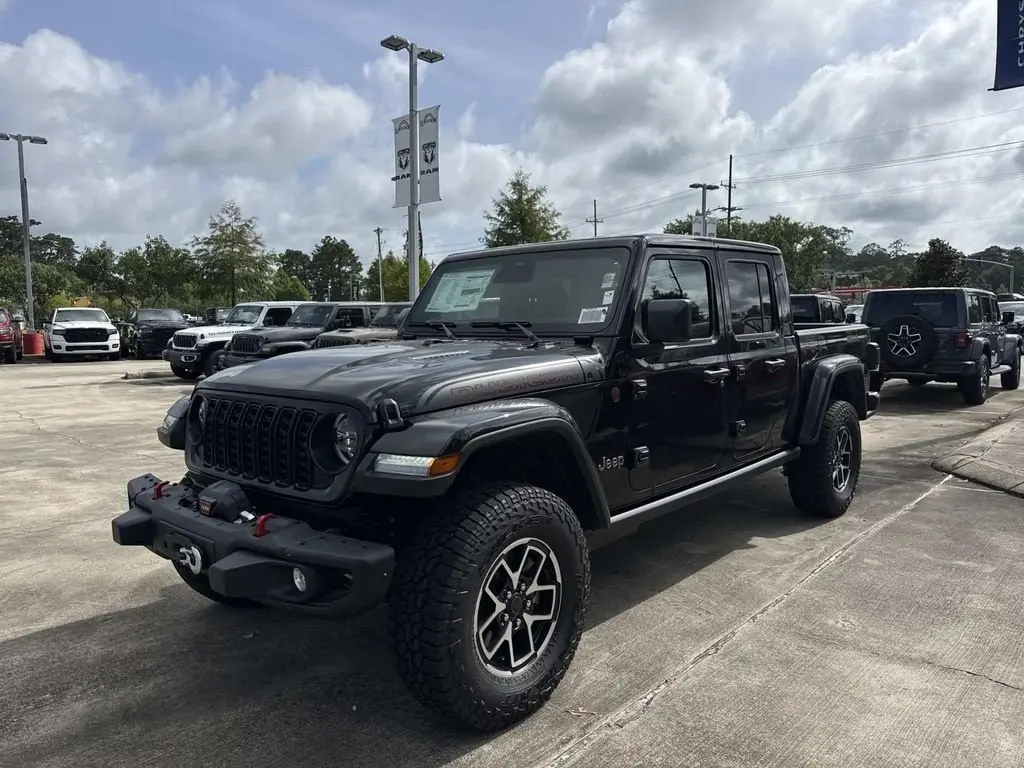 2026 Jeep Gladiator Shadow Ops Auto photo 3