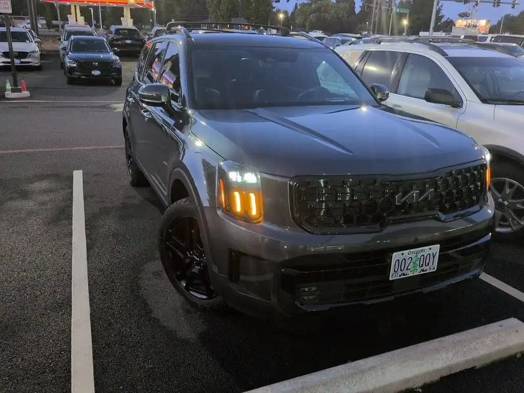 2024 Kia Telluride SX Prestige AWD X-Line's photo