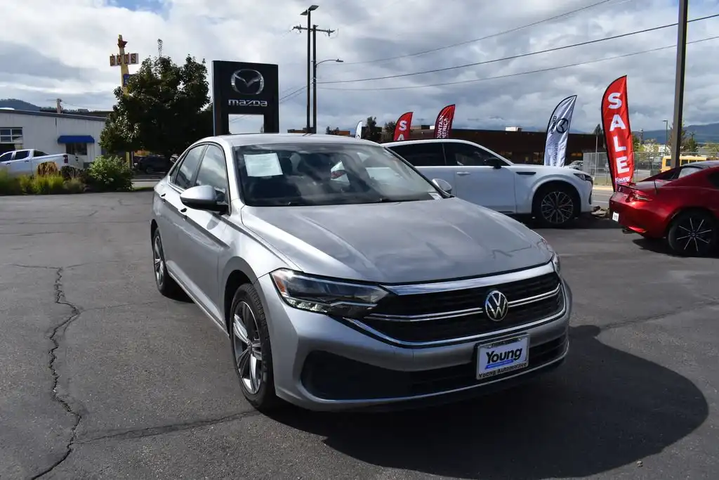 2024 Volkswagen Jetta 1.5T SE Auto SULEV's photo