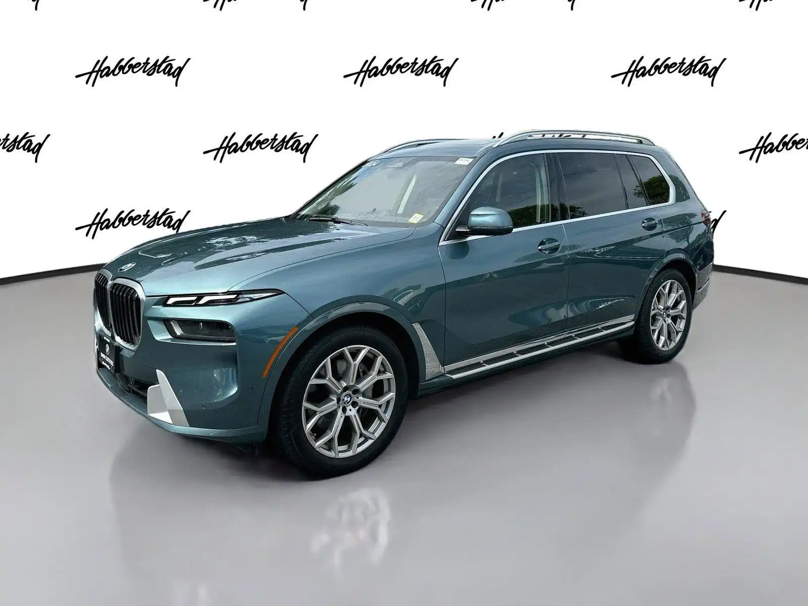 2024 BMW X7 xDrive40i's photo