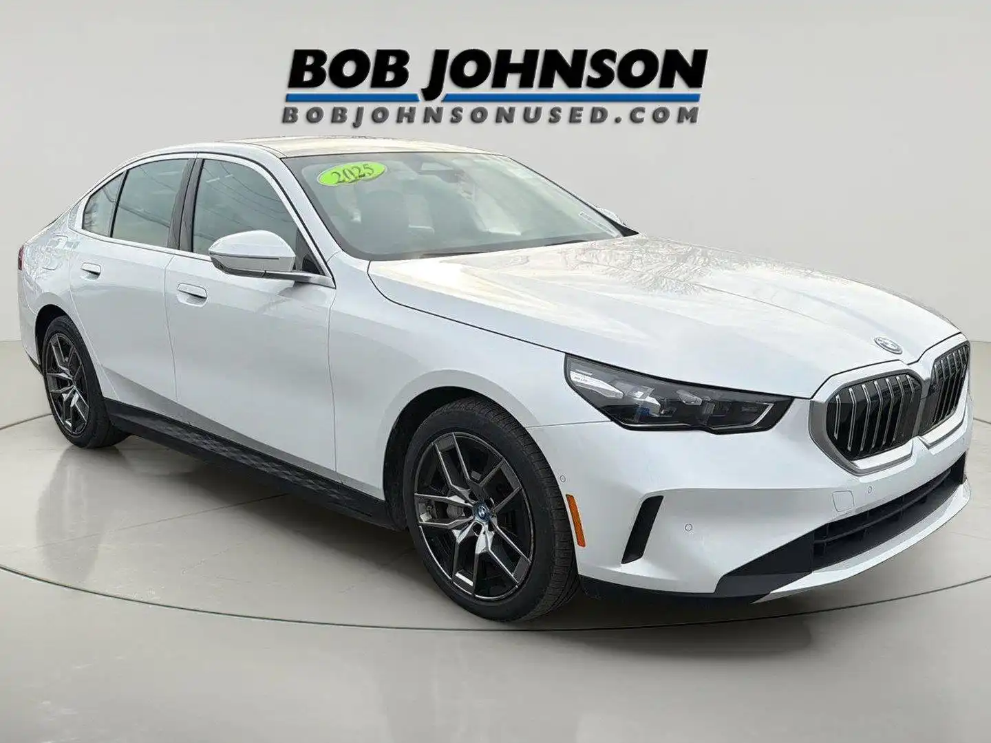 2025 BMW i5 xDrive40 Sedan's photo