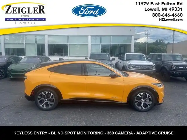 2023 Ford Mustang-Mach-e Premium's photo