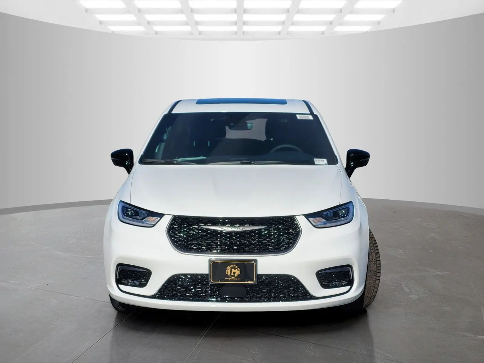 2026 Chrysler Pacifica Select photo 3