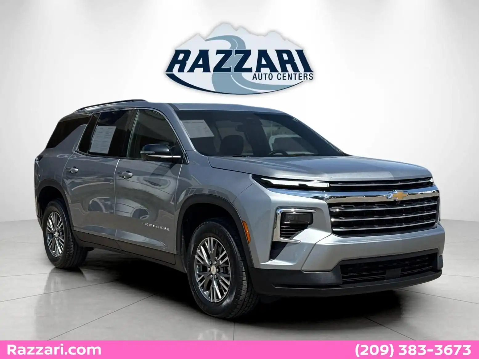 2024 Chevrolet Traverse LT FWD's photo