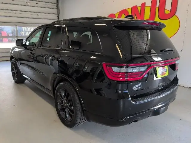 2024 Dodge Durango R/T AWD photo 3