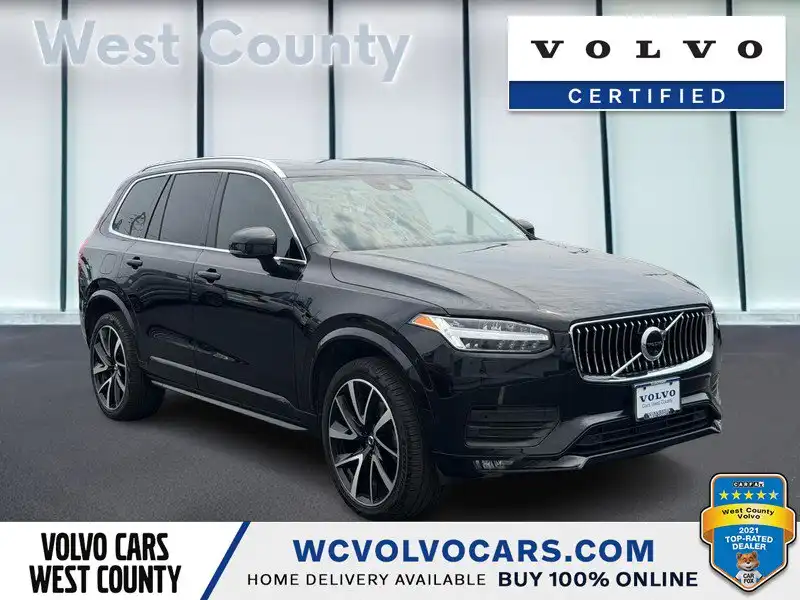 2022 Volvo XC90 T6 Momentum AWD's photo