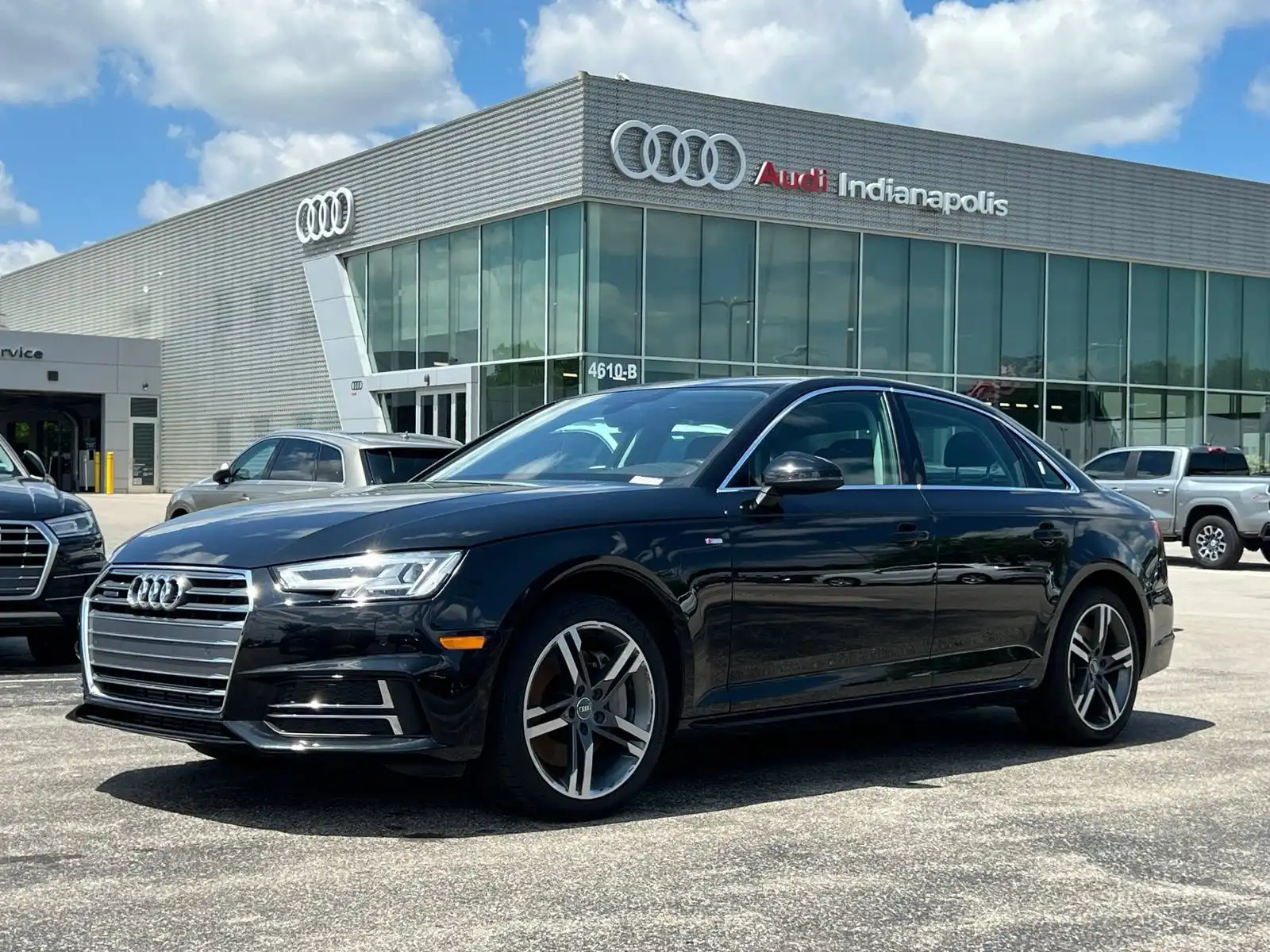 2017 Audi A4 2.0T quattro S tronic Premium Plus's photo