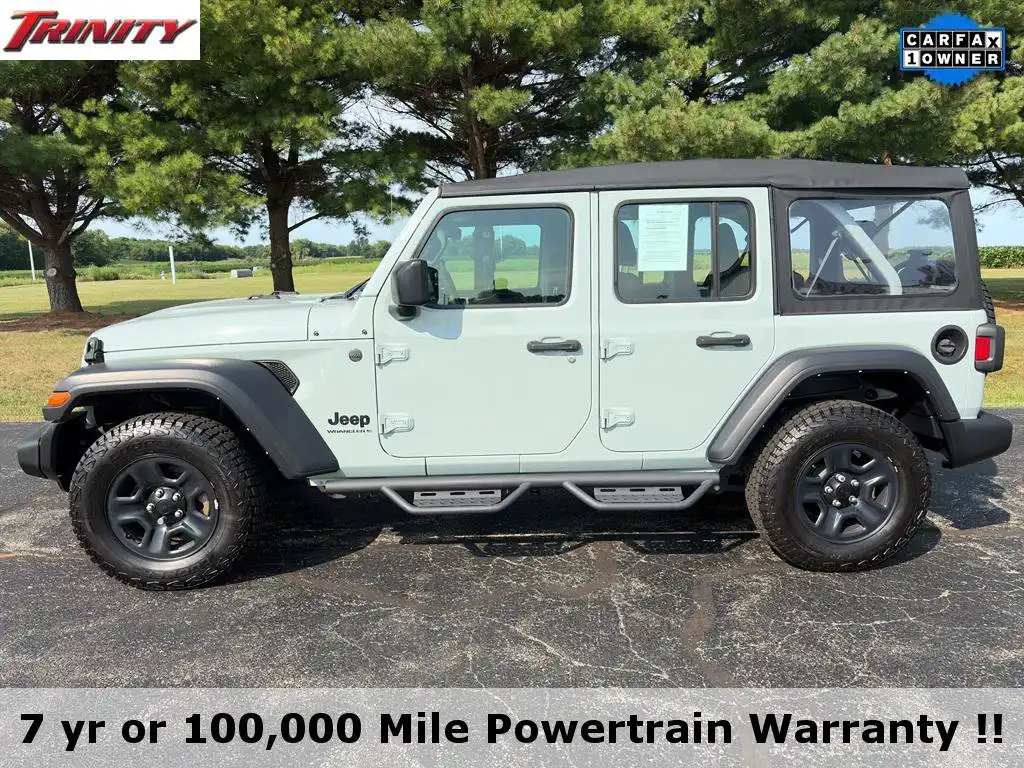 2023 Jeep Wrangler Sport's photo