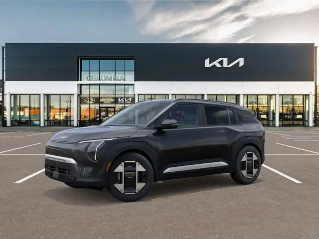 2027 Kia EV3 Wind AWD photo 3
